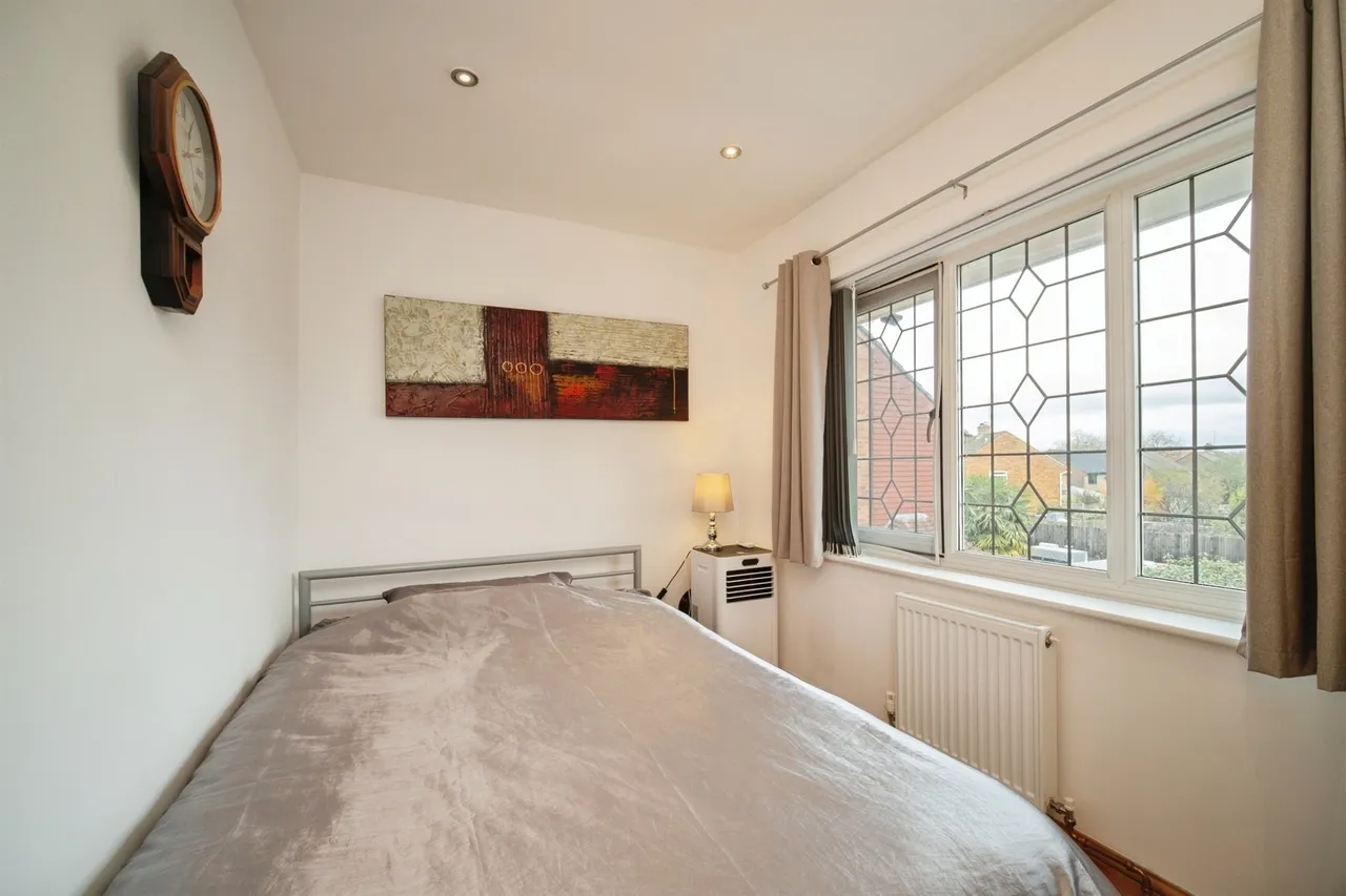 Poynings Crescent, Basingstoke, RG21, photo 14