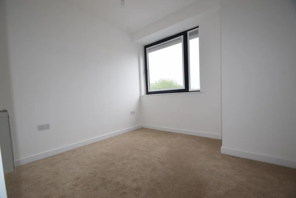 2 bedroom Flat for rent, photo 13