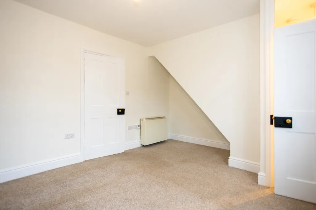 Church Street, Ightfield, photo 7