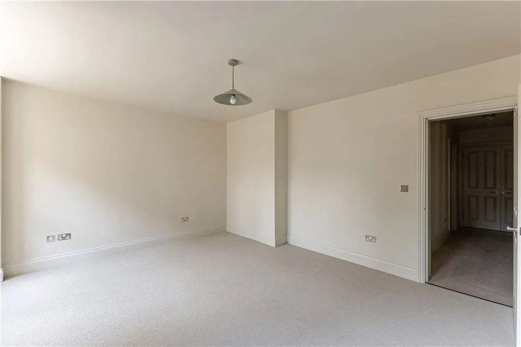 Rostrevor Road, London, SW6, photo 35
