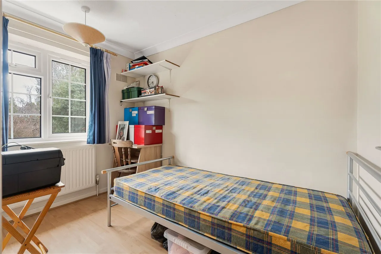 Victoria Road, Oundle, PE8, photo 12