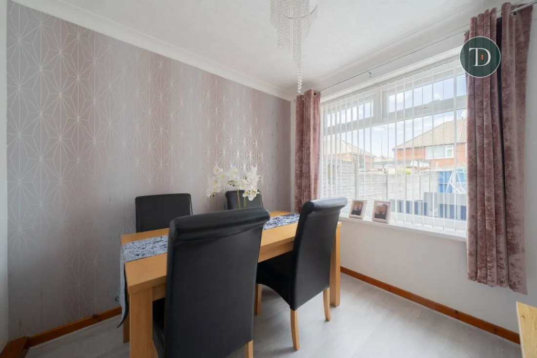 Birch Grove, Whitby, CH66 2PX, photo 11