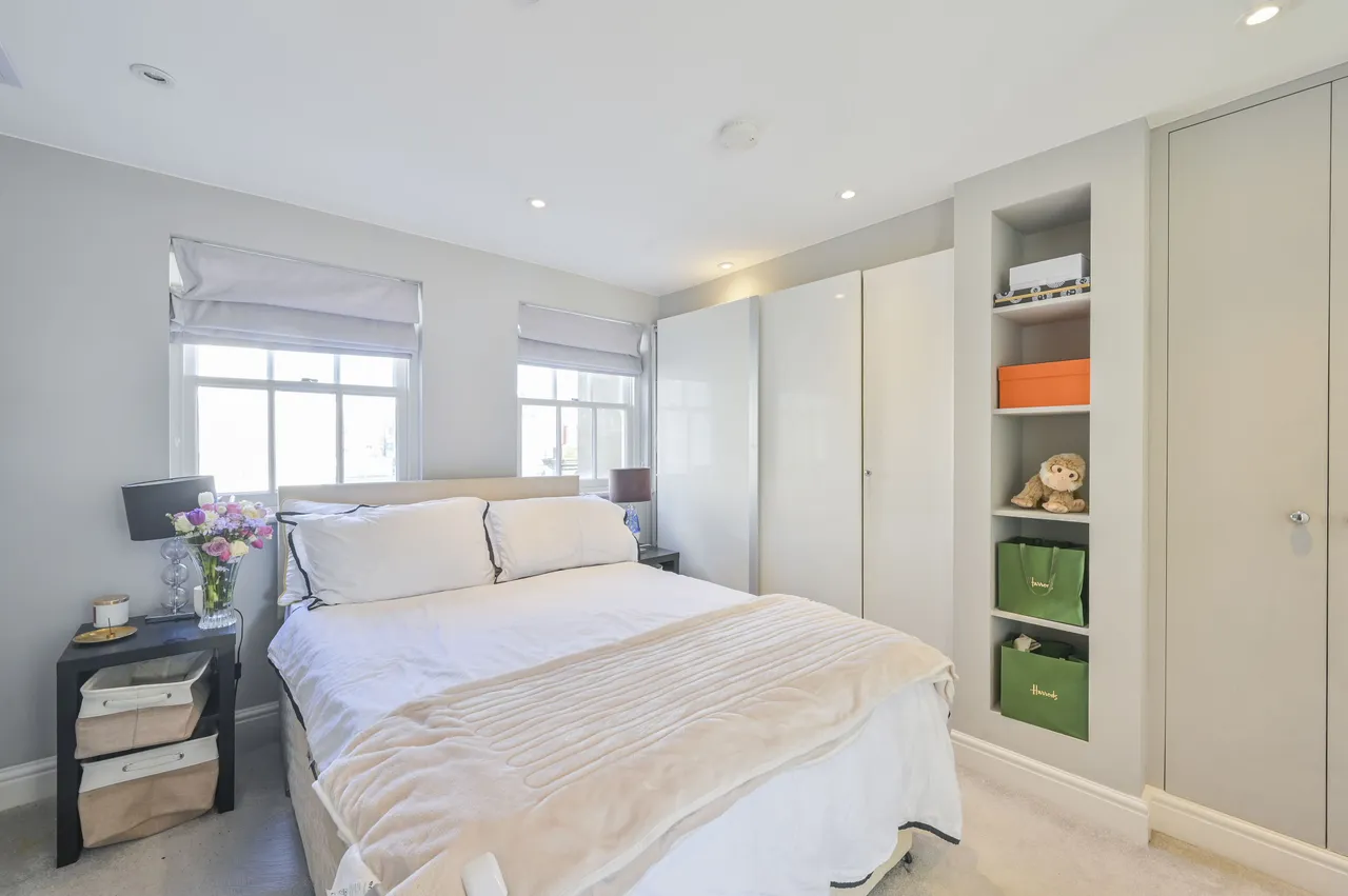 London, SW7, photo 13