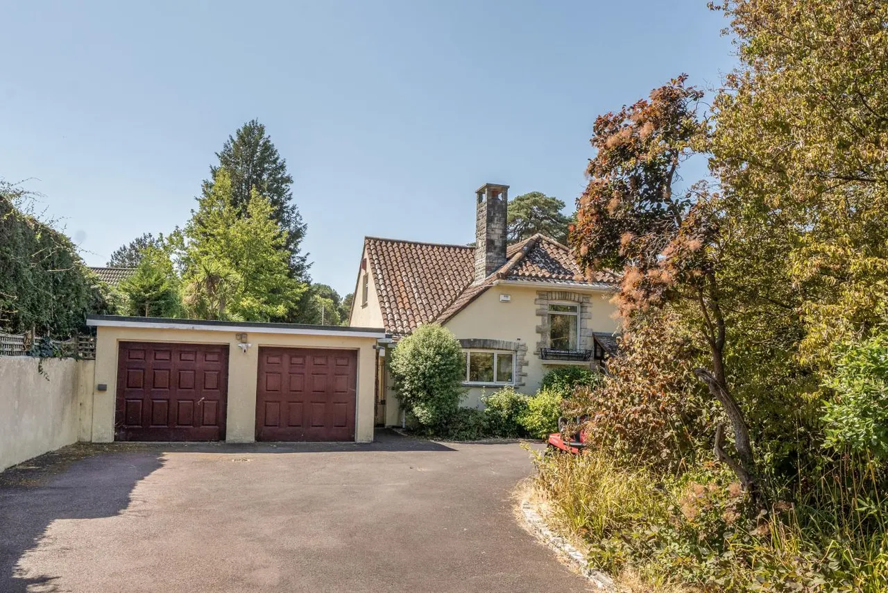 Elgin Road, BH4, photo 19