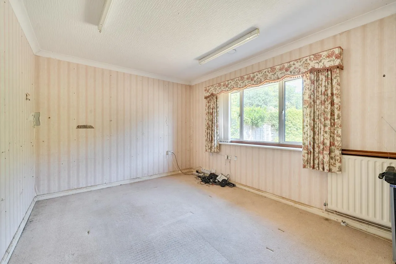 Elgin Road, BH4, photo 10