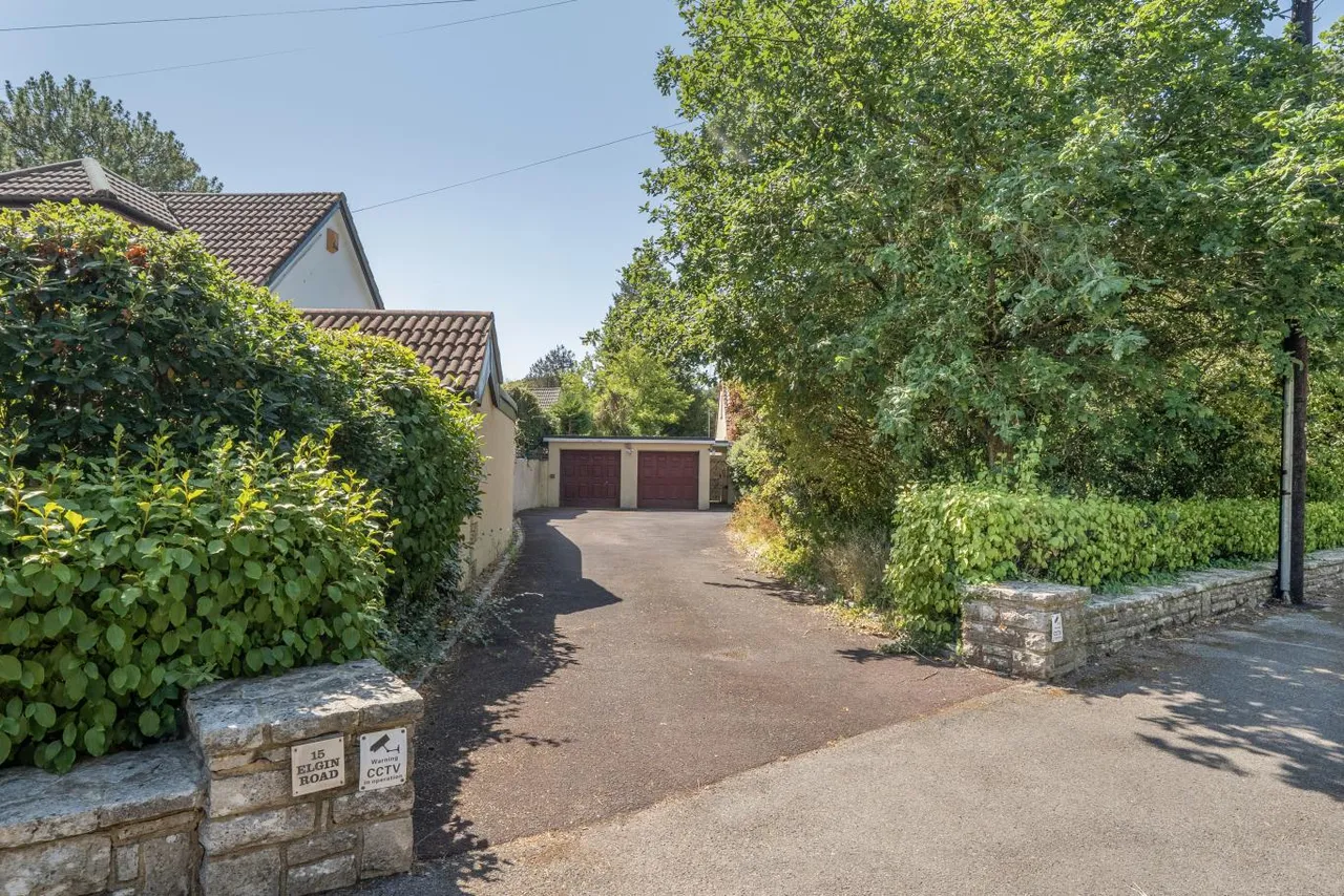 Elgin Road, BH4, photo 20