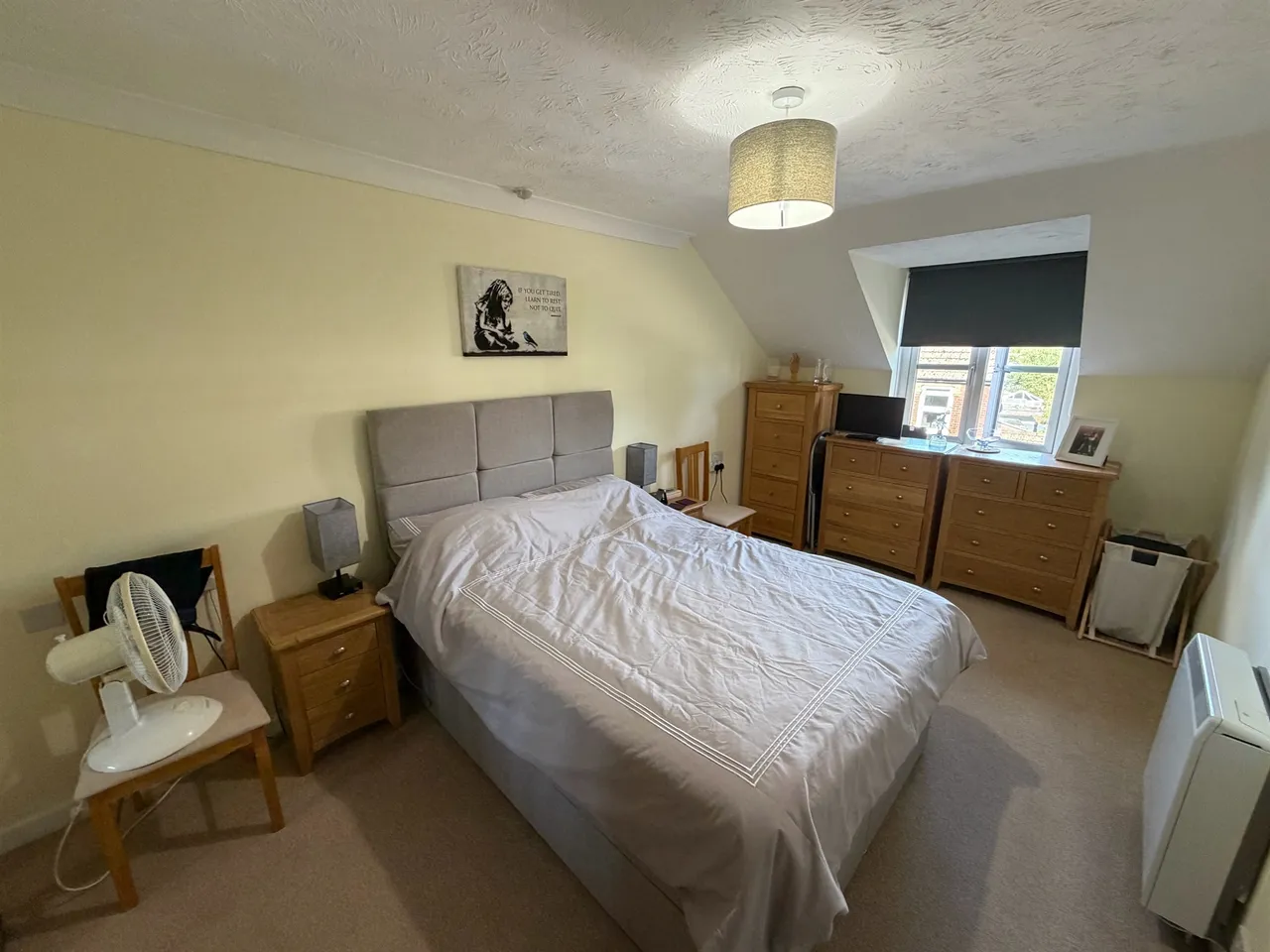 Archers Court, Salisbury, SP1, photo 6
