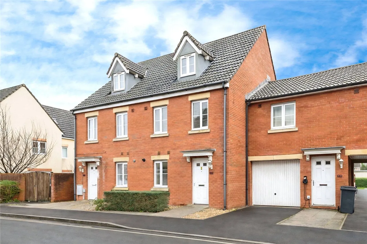 3 bed house to rent, Westbury, Wiltshire