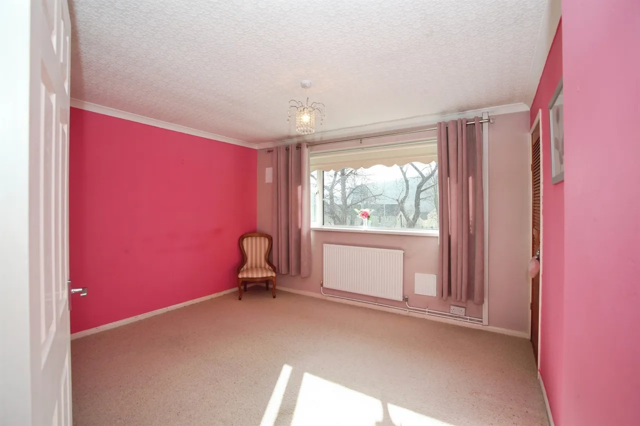 Eglwys Avenue, Pontypridd, CF37, photo 14
