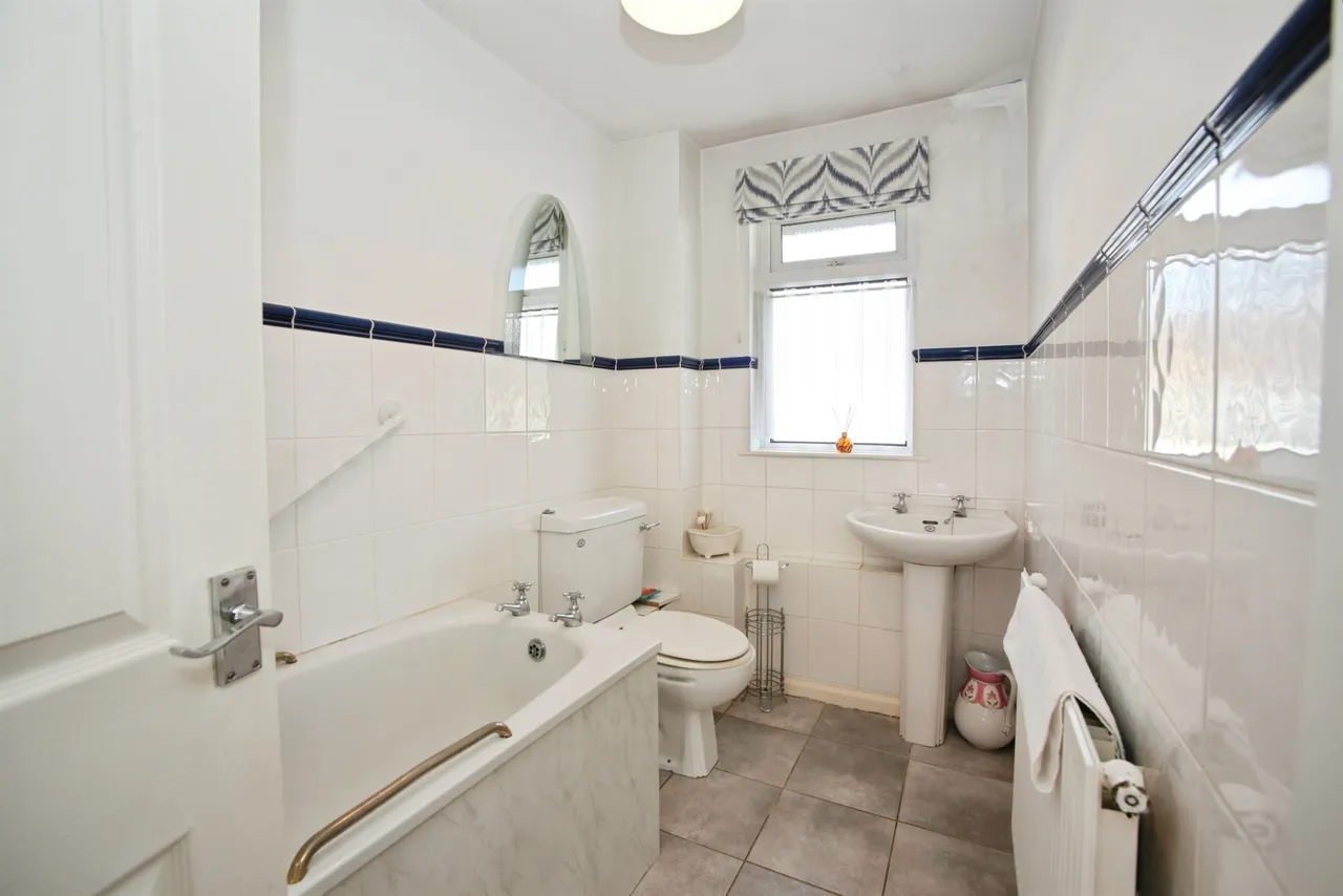 Eglwys Avenue, Pontypridd, CF37, photo 9