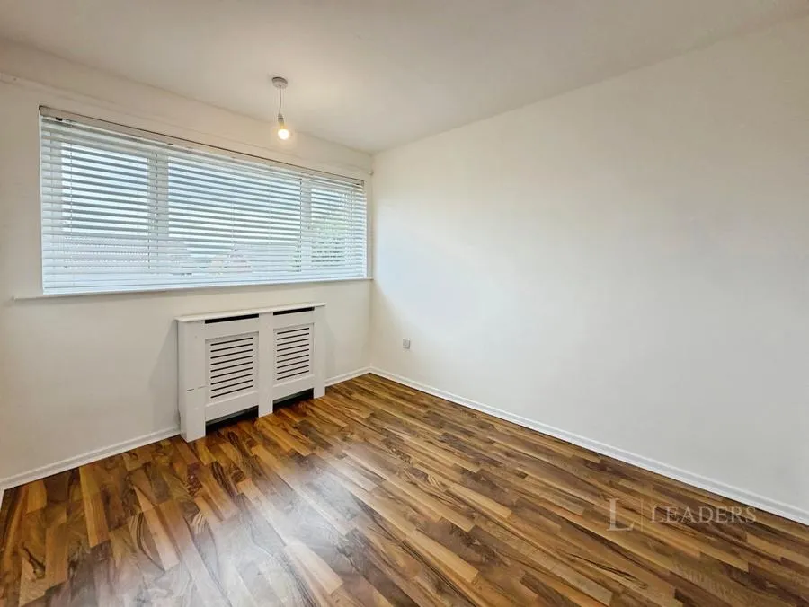 Warrener Grove, Nottingham, NG5, photo 10