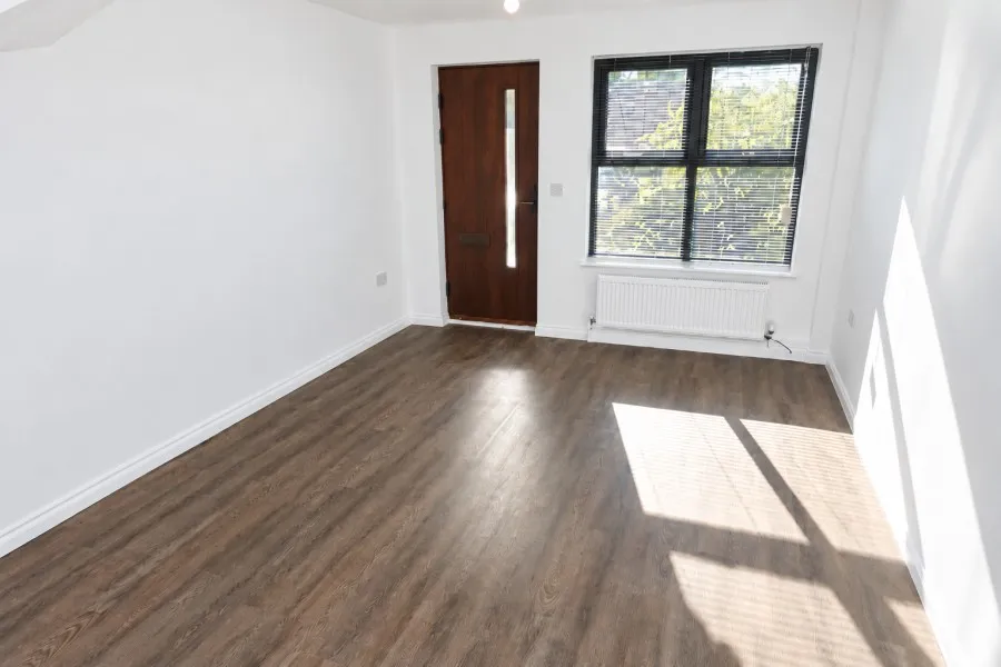 Hedgerley Court, Woking, GU21, photo 2
