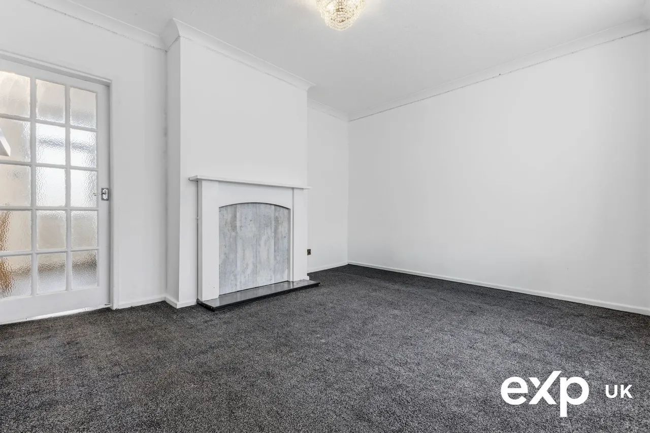 Basford Road, Nottingham, NG6, photo 6