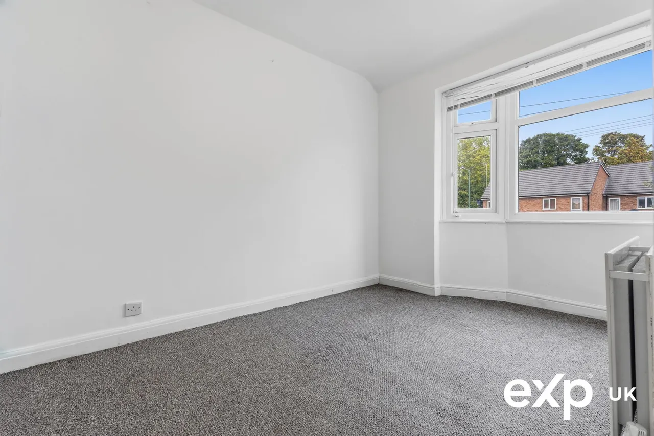 Basford Road, Nottingham, NG6, photo 12