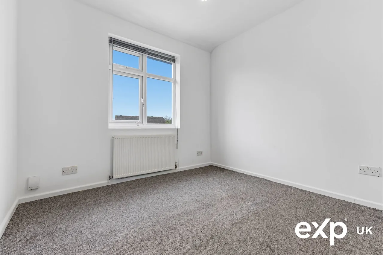 Basford Road, Nottingham, NG6, photo 13