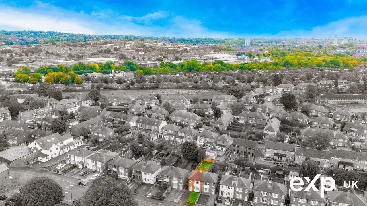 Basford Road, Nottingham, NG6, photo 25