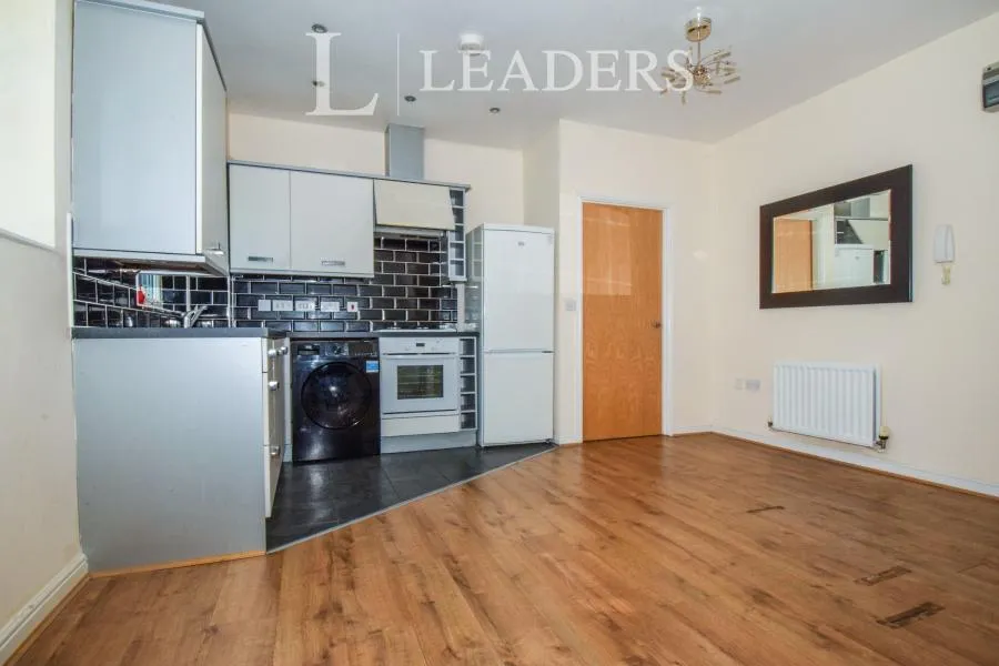 Ashby Grove, Loughborough, LE11, photo 4
