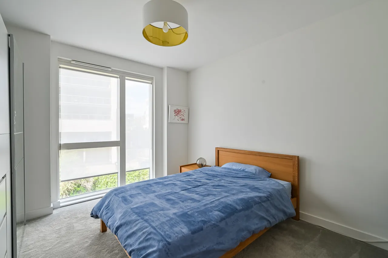 Flat 201, Wimhurst Court, London, photo 5