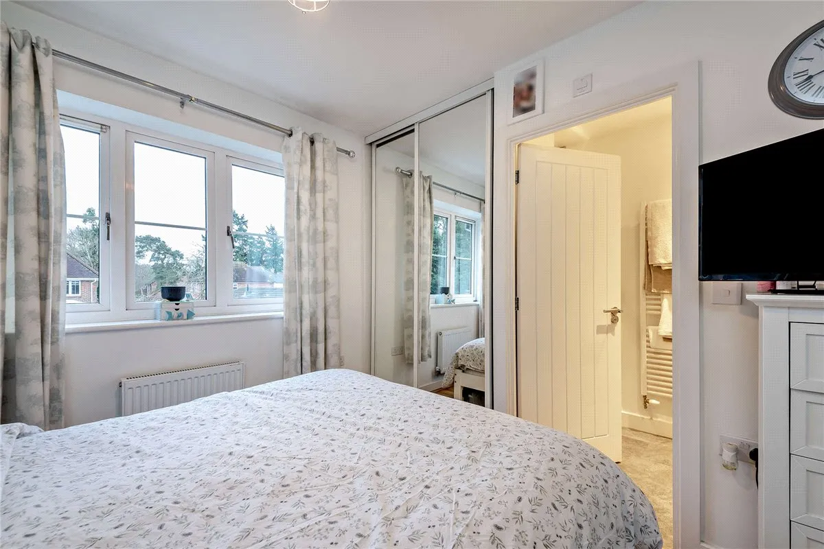 Greenacre Place, Newbury, RG14, photo 12