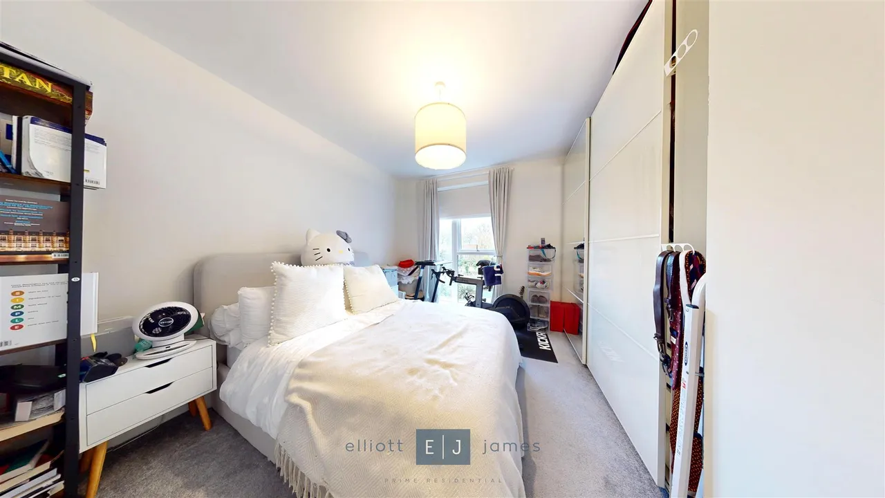 Academy Way, Loughton, IG10, photo 6
