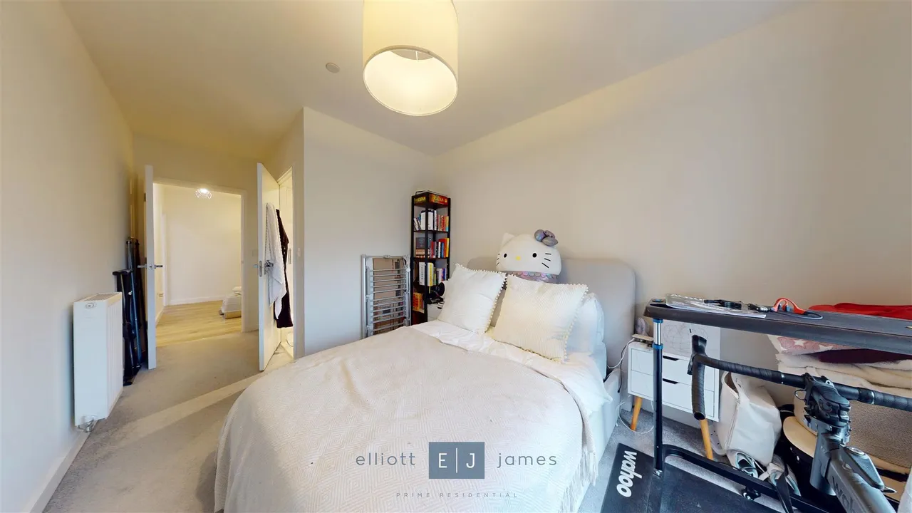 Academy Way, Loughton, IG10, photo 5