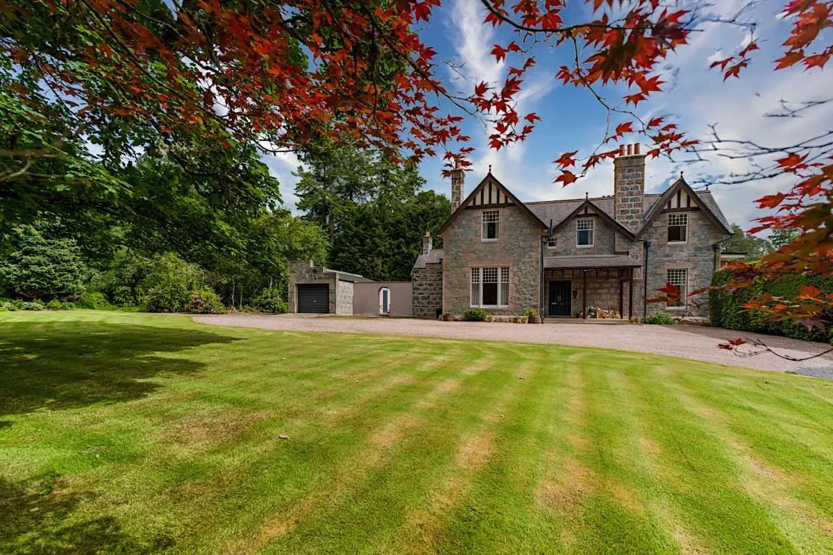 7 bed house for sale — Culter Lodge, Milltimber, Aberdeen, AB13 0AL
