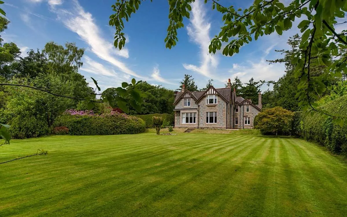 Culter Lodge, Milltimber, Aberdeen, AB13 0AL, photo 2