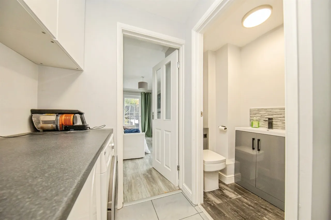 Ipswich Road, Colchester, CO4, photo 11