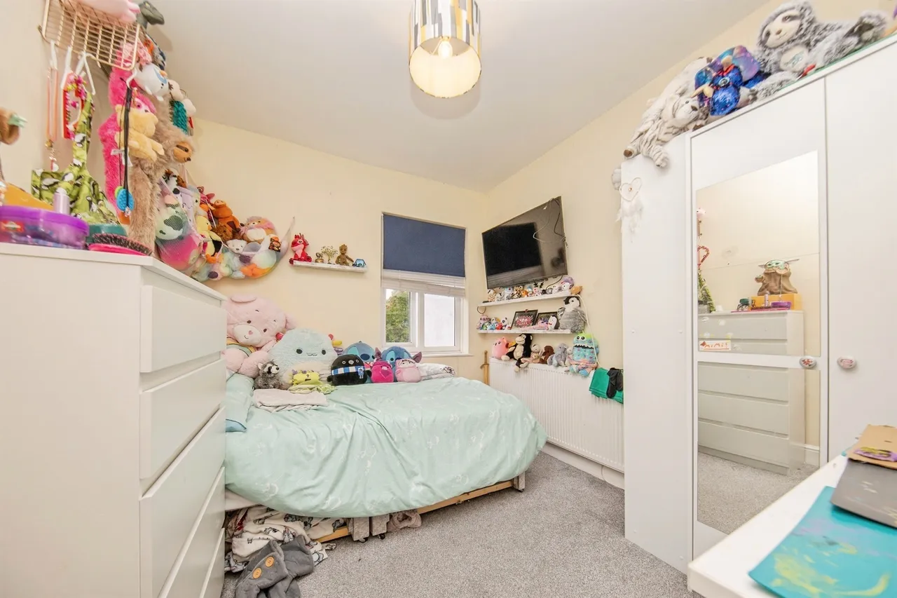 Ipswich Road, Colchester, CO4, photo 16