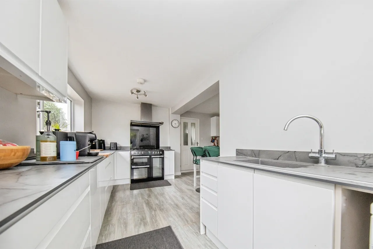 Ipswich Road, Colchester, CO4, photo 7
