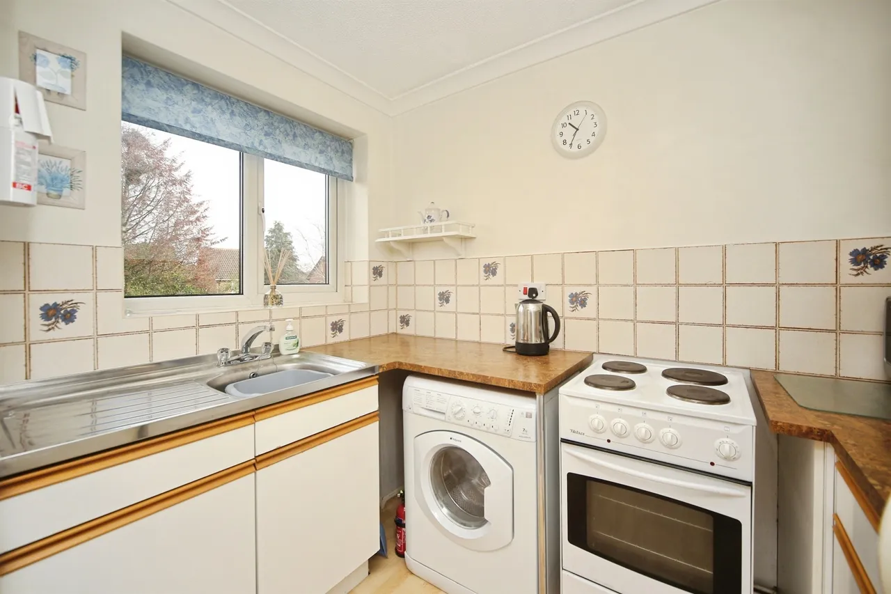 Lansdale Avenue, Solihull, B92, photo 7