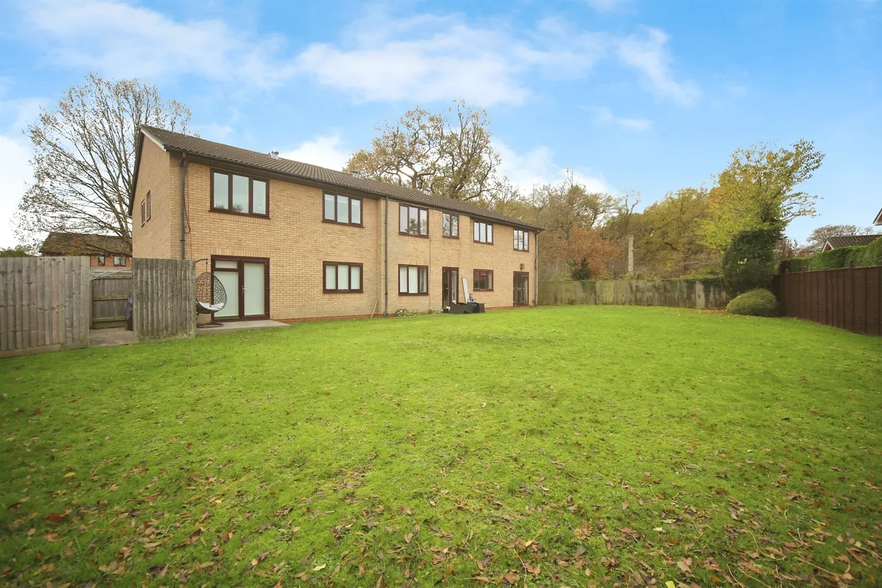 Lansdale Avenue, Solihull, B92, photo 2