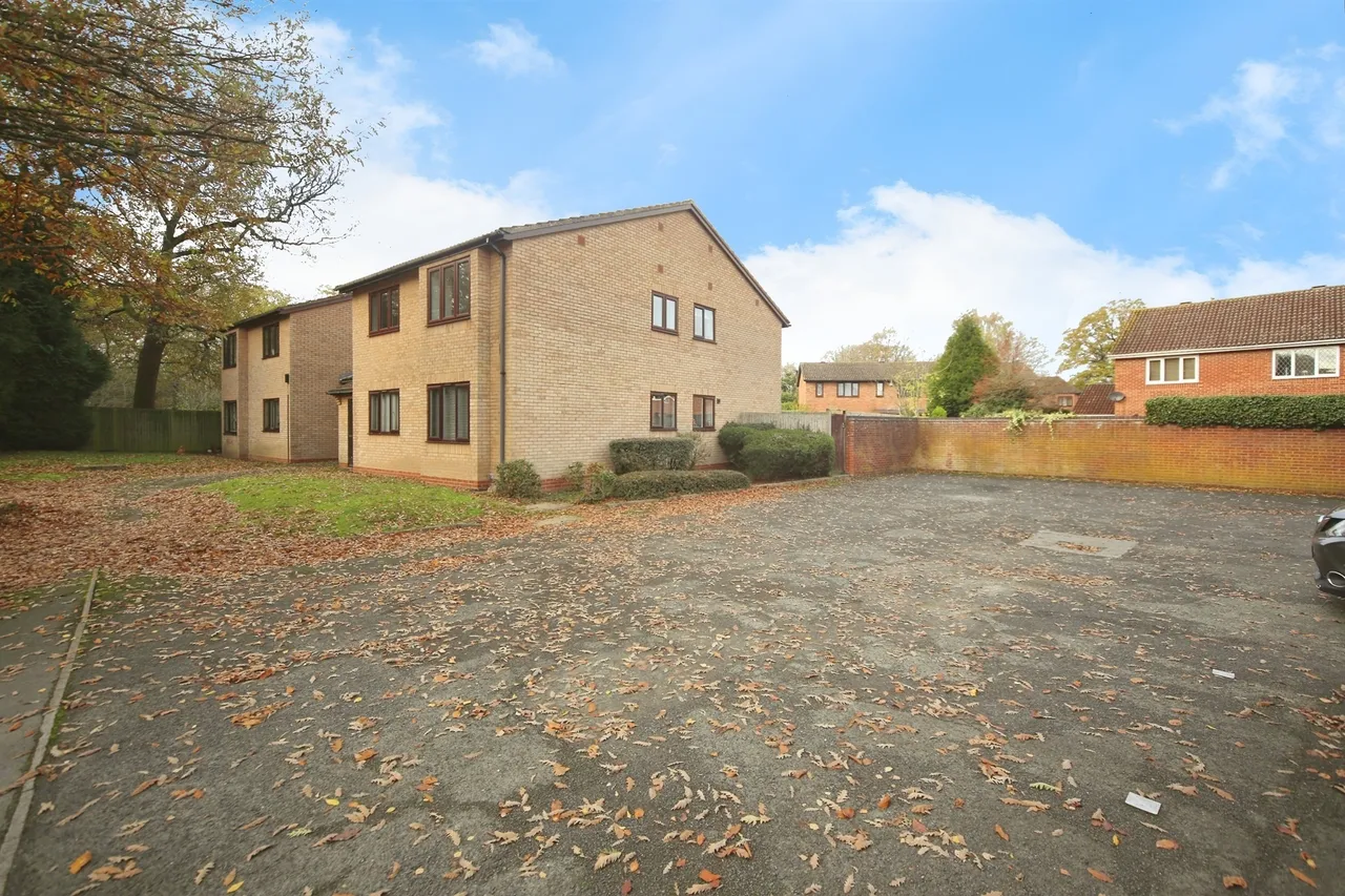 Lansdale Avenue, Solihull, B92, photo 15