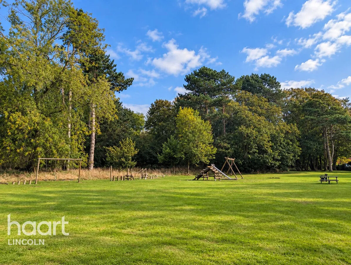 Nocton Park Road, Nocton, LN4, photo 2