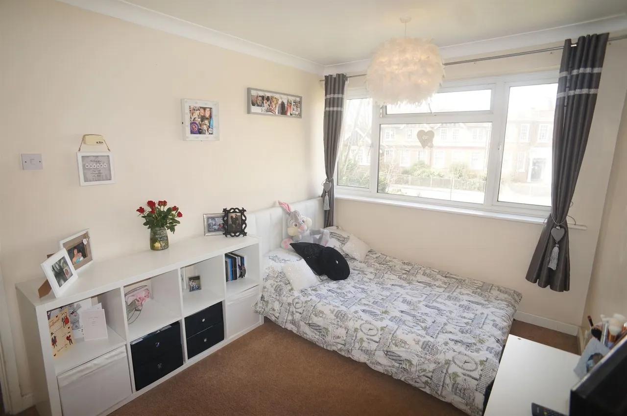Shelbury Close, Sidcup, DA14, photo 7