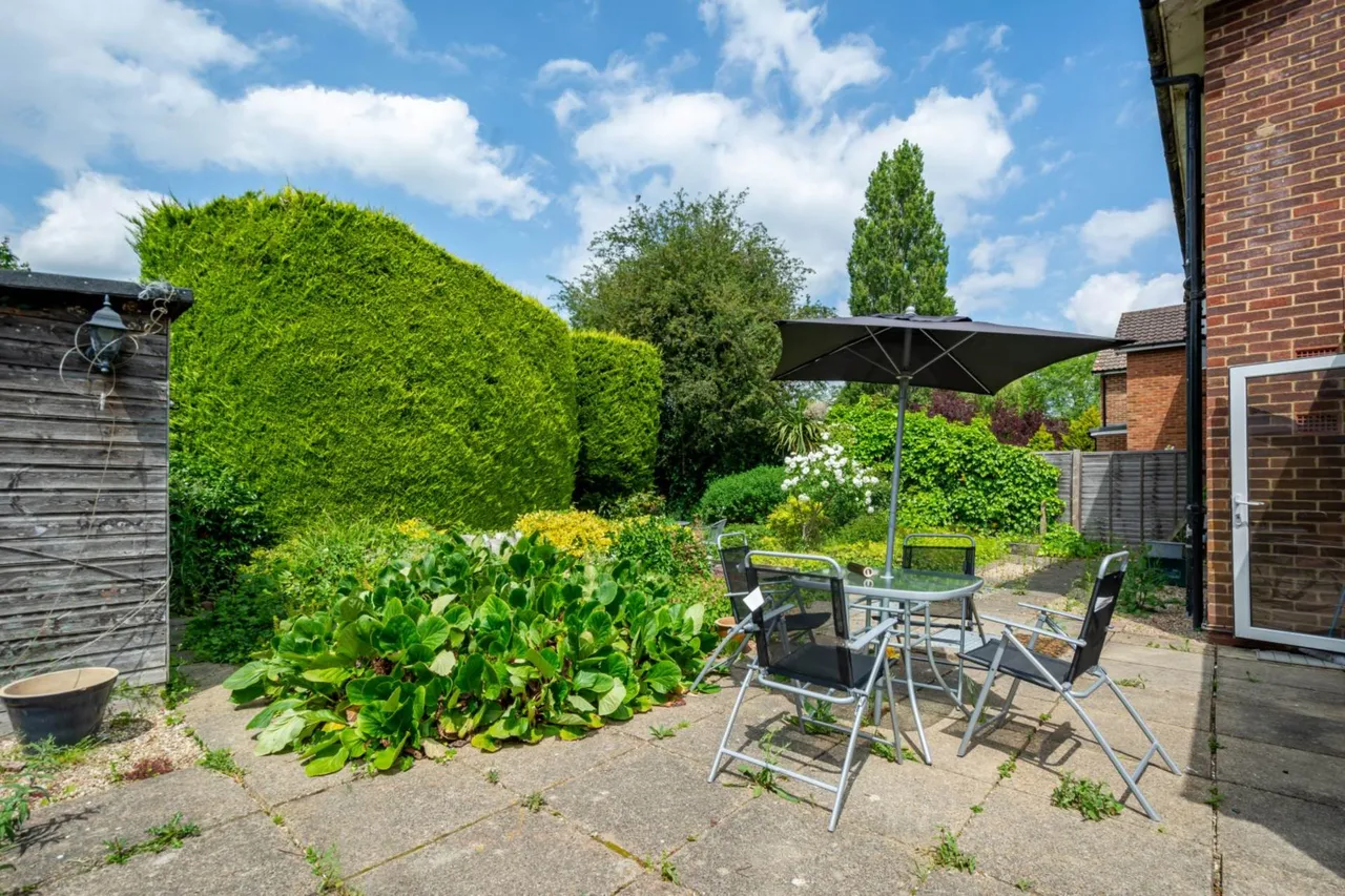 Blackwell Avenue, Guildford, GU2 8LU, photo 11
