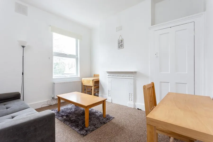 Mayflower Road, London, SW9, photo 5