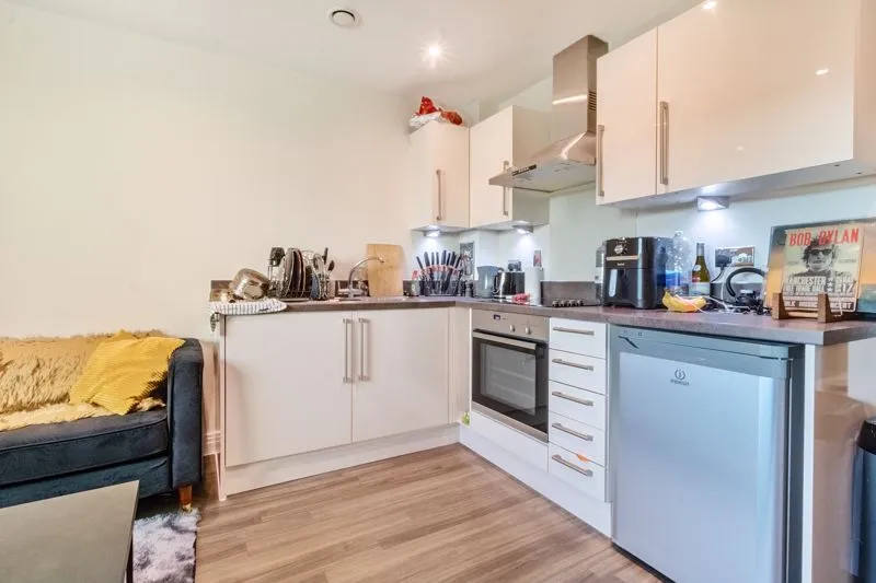 Bessemer Road, Welwyn Garden City AL7 1FY, photo 9