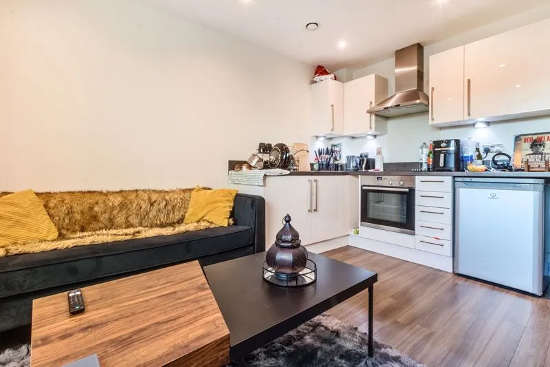 Bessemer Road, Welwyn Garden City AL7 1FY, photo 8