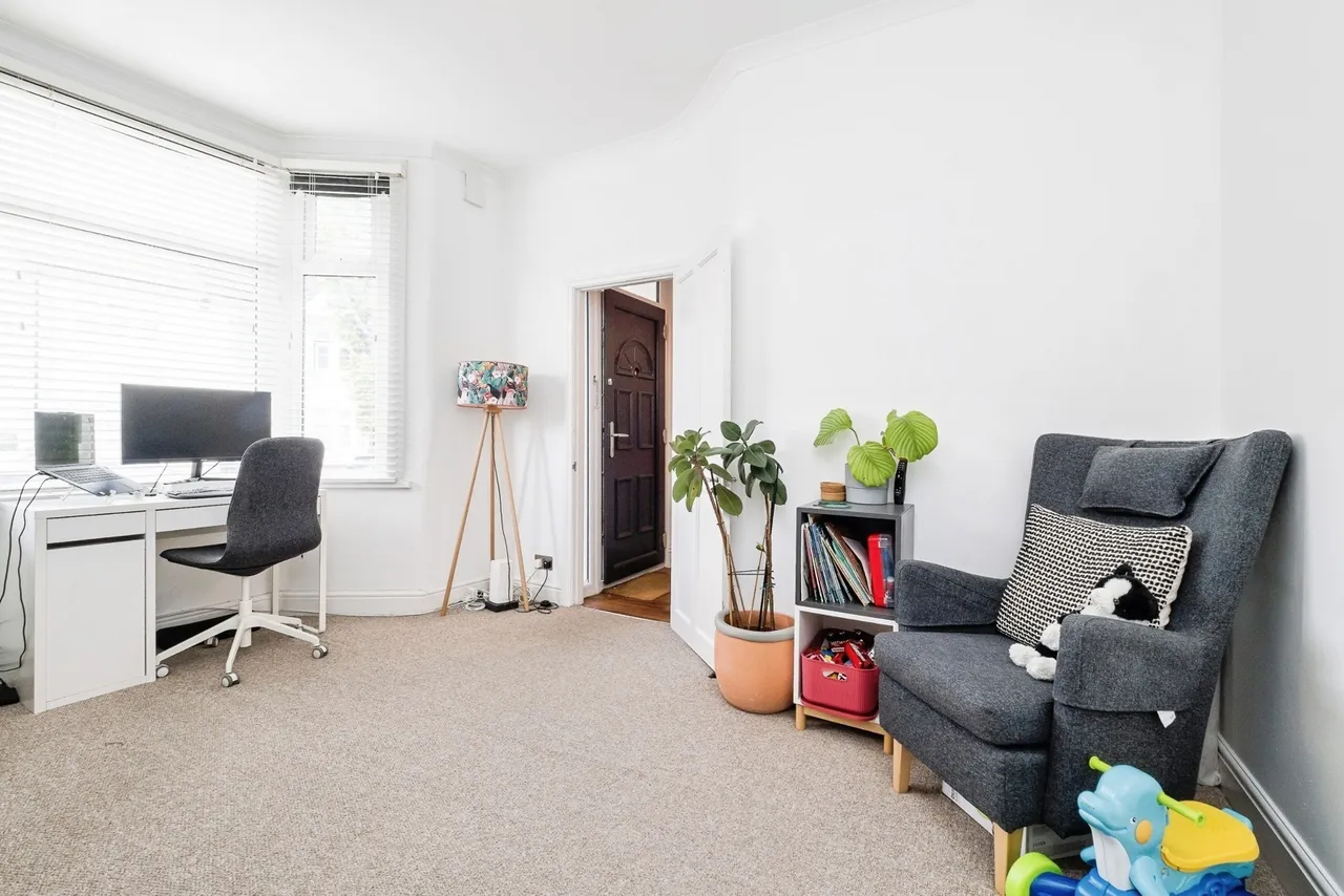 Langdon Road, East Ham, London, E6, photo 8