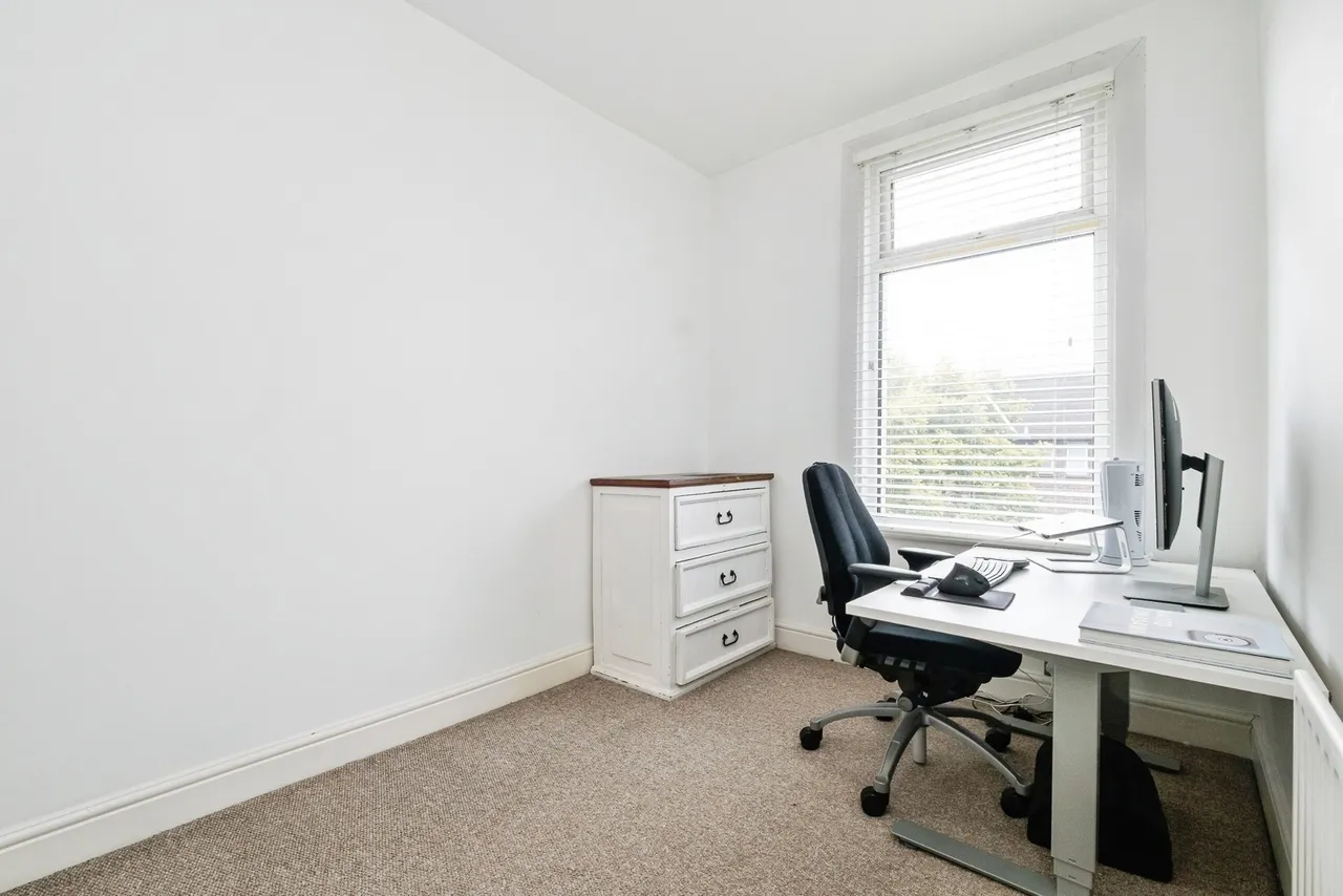 Langdon Road, East Ham, London, E6, photo 14