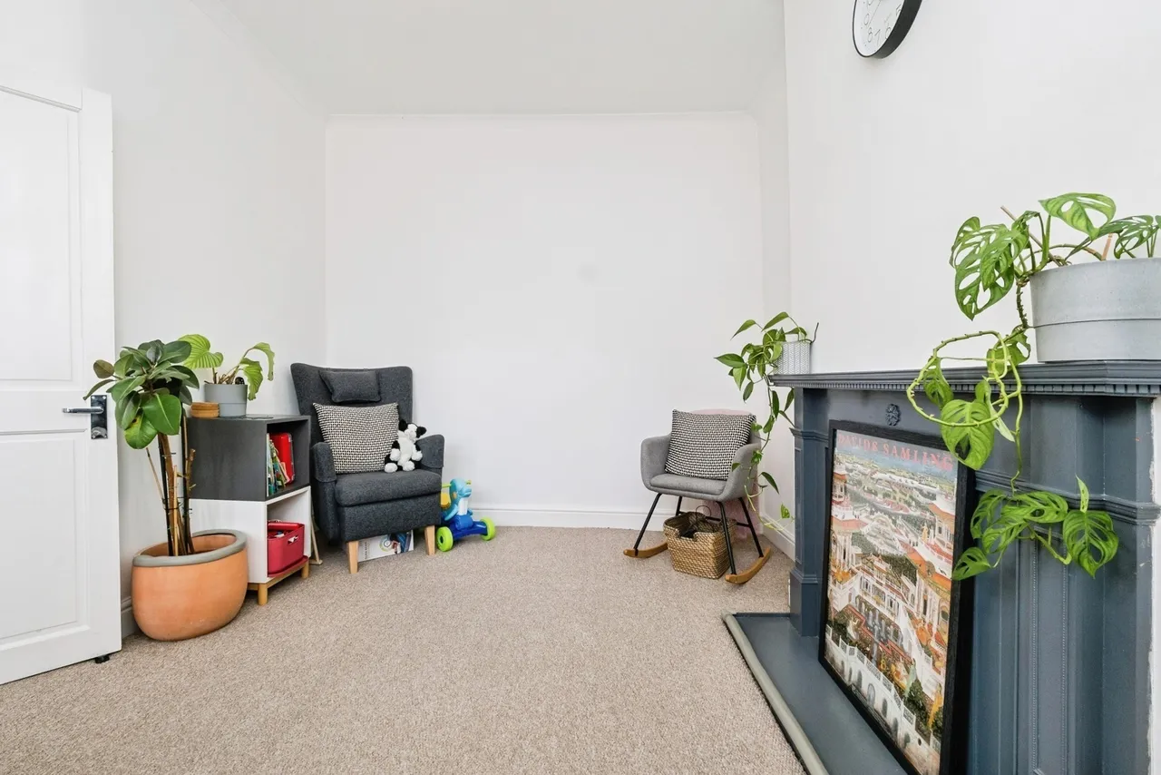 Langdon Road, East Ham, London, E6, photo 7