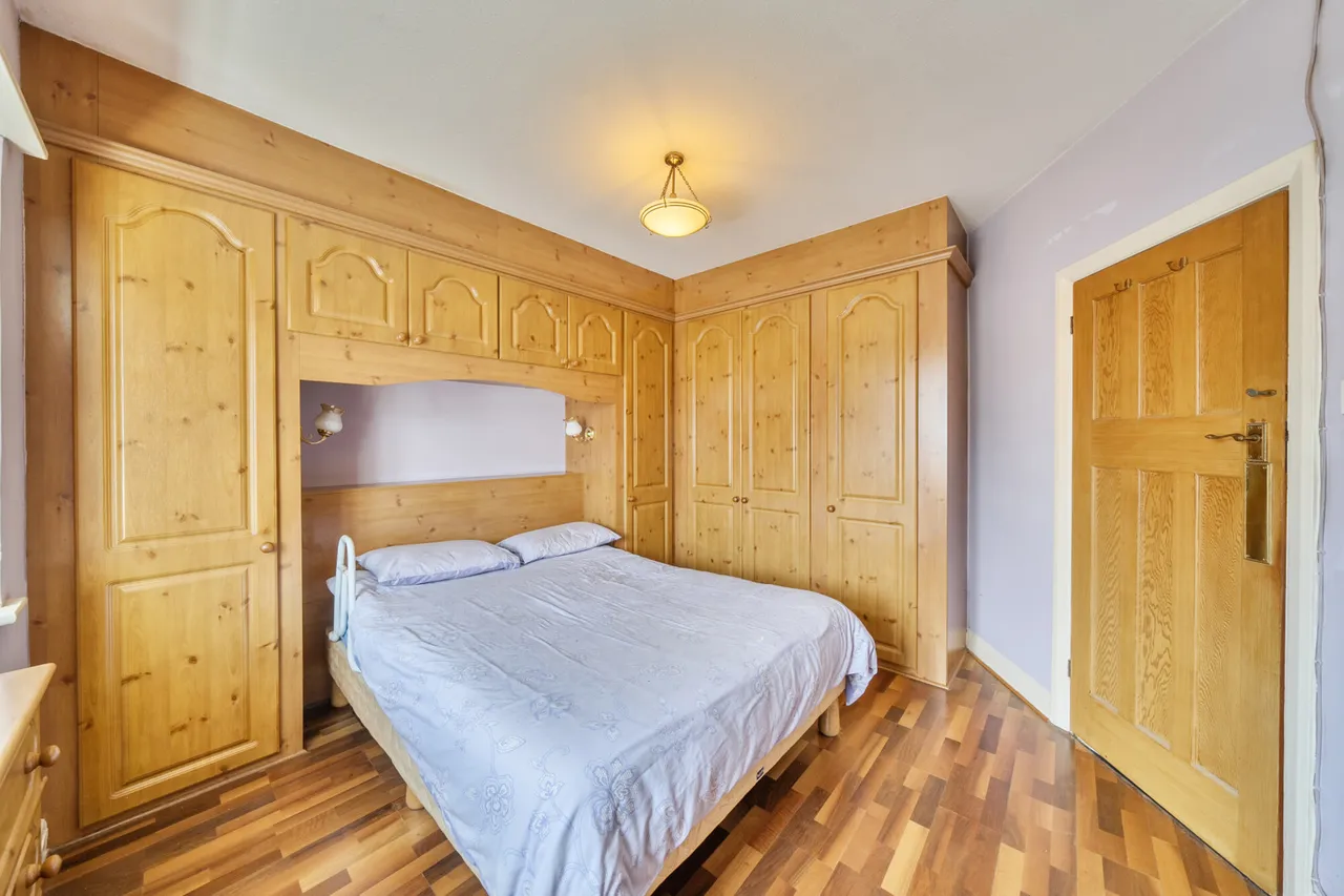Willow Gardens, Ruislip, HA4, photo 16