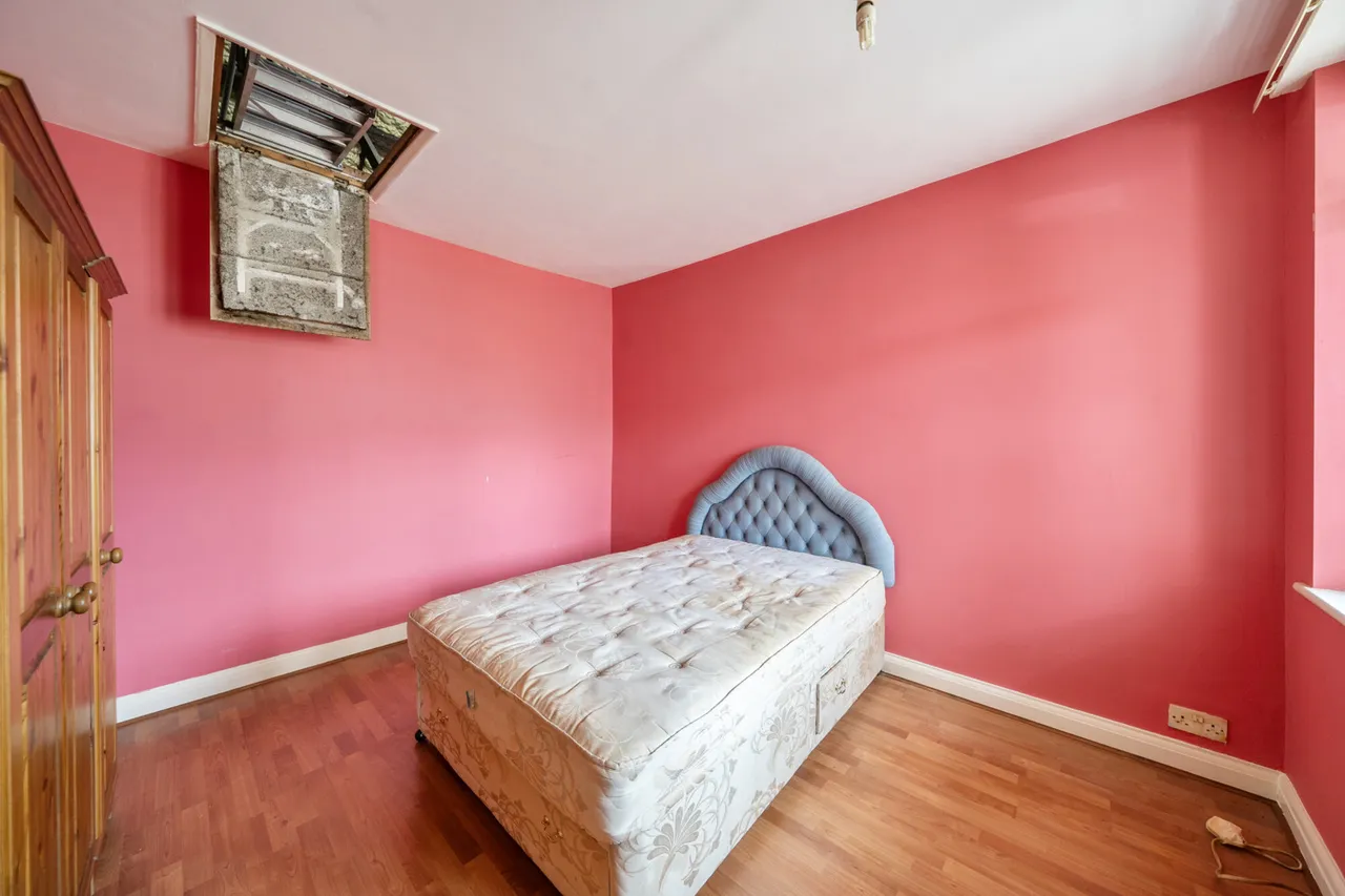 Willow Gardens, Ruislip, HA4, photo 6