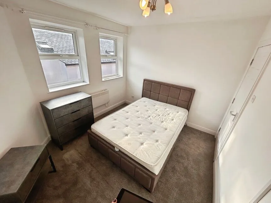 Gell Street, Sheffield, S3, photo 9