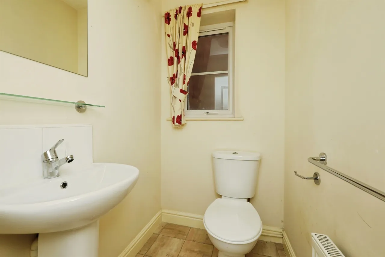 Church Mews, Langold, Worksop, photo 5