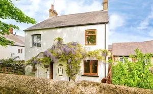 2 bed house for sale — Crumps Butts, Bicester, Oxfordshire, ...