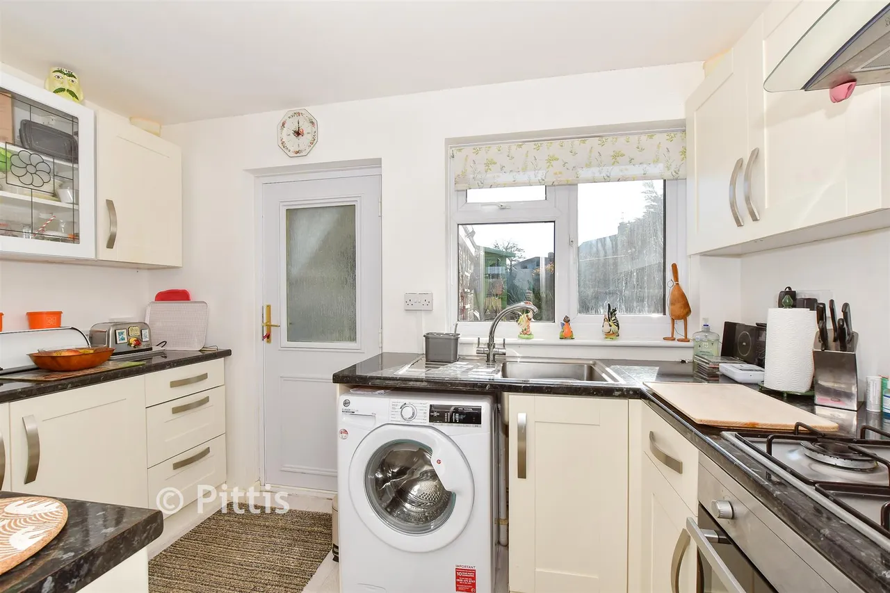 Lower Furlongs, Brading, PO36, photo 5
