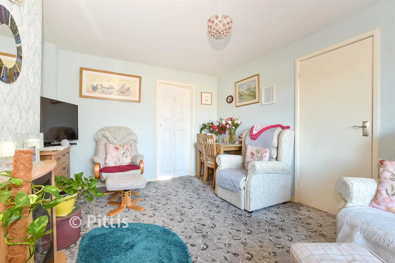 Lower Furlongs, Brading, PO36, photo 4