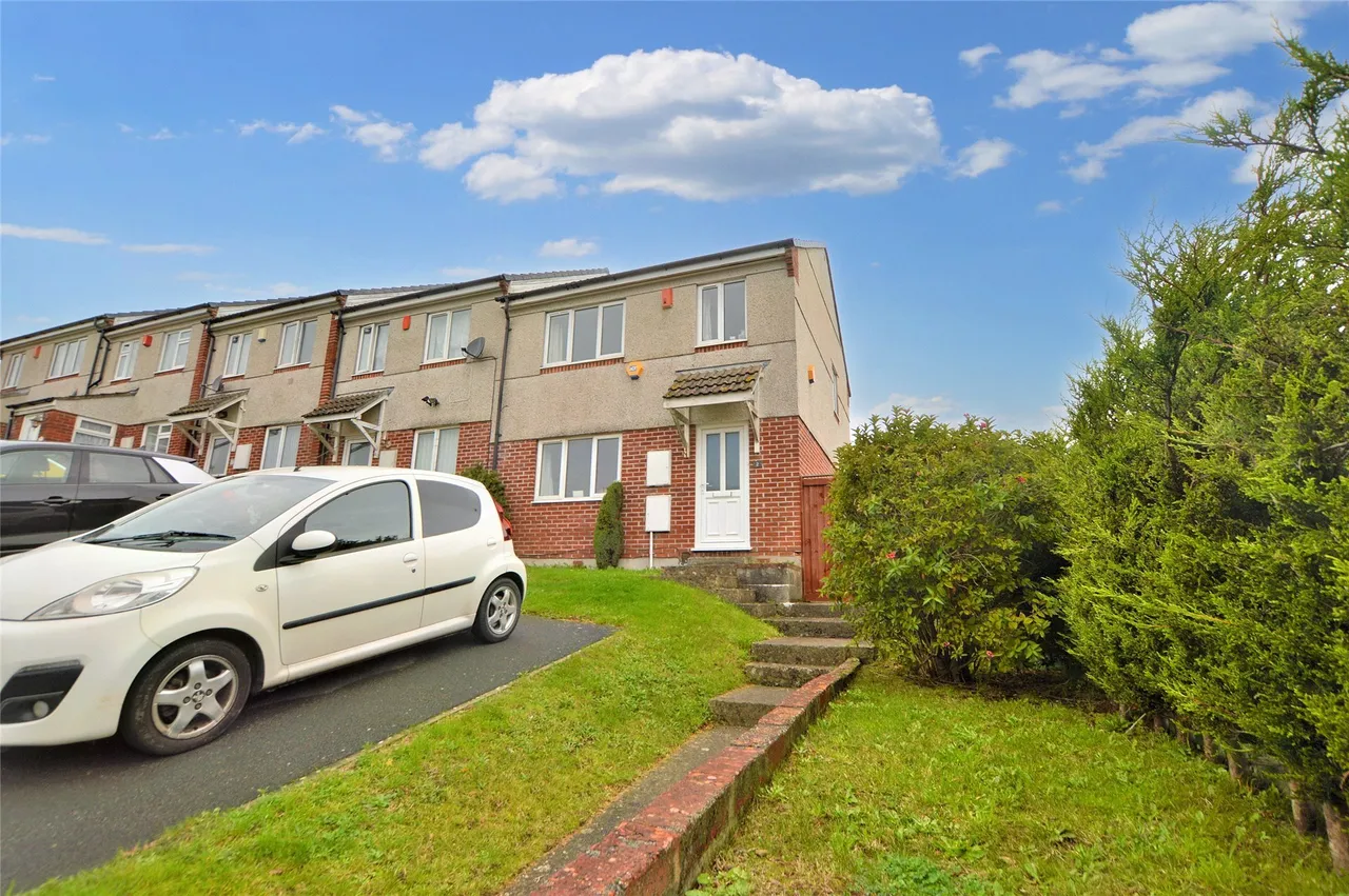 3 bed property for sale — Cayley Way, Plymouth, Devon, PL5